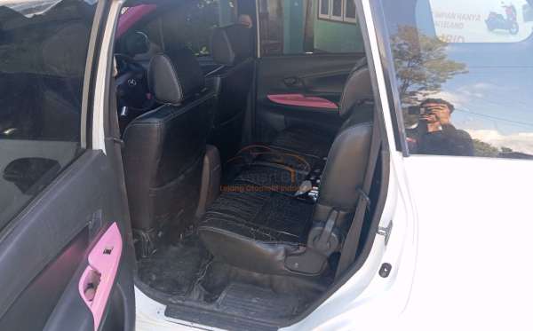TOYOTA AVANZA G