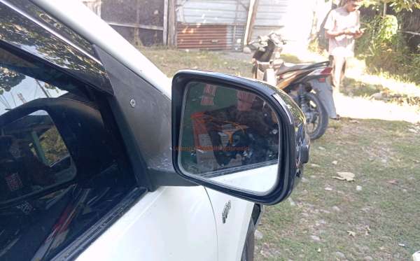 TOYOTA AVANZA G