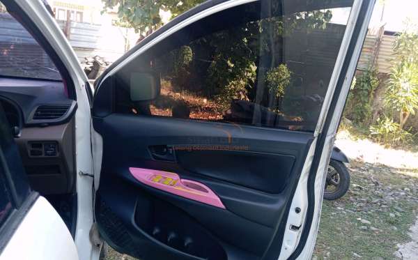 TOYOTA AVANZA G