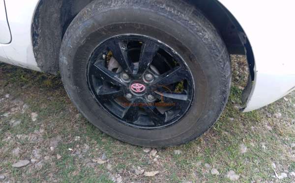 TOYOTA AVANZA G