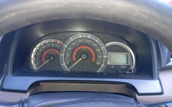 TOYOTA AVANZA G