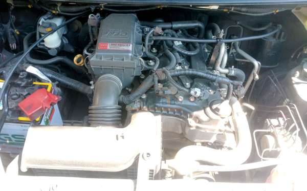 TOYOTA AVANZA 1.3 E
