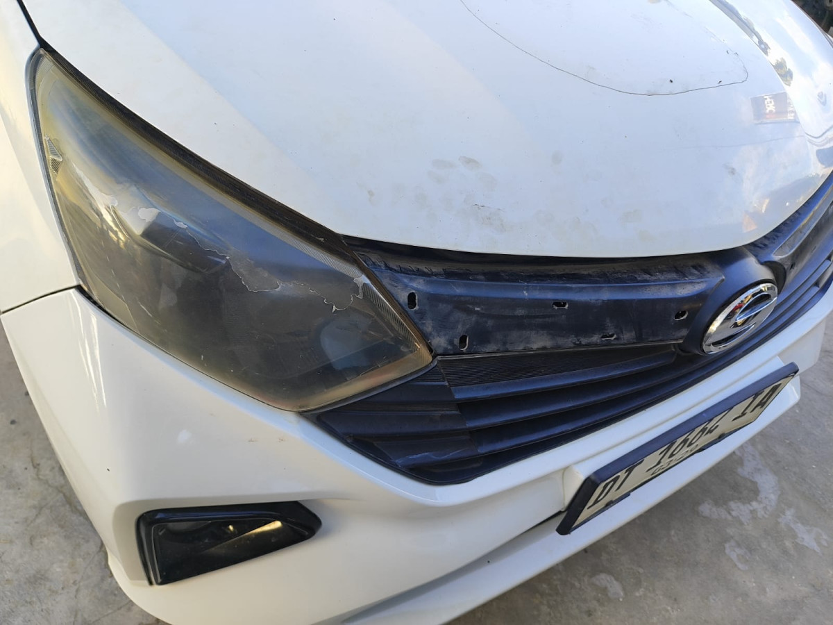 DAIHATSU SIGRA  R