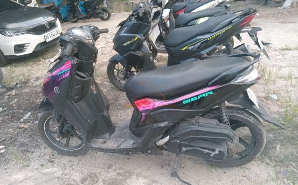 YAMAHA GEAR 125