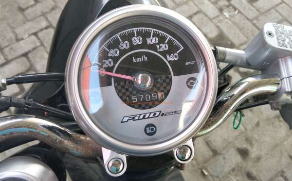YAMAHA  FINO 125