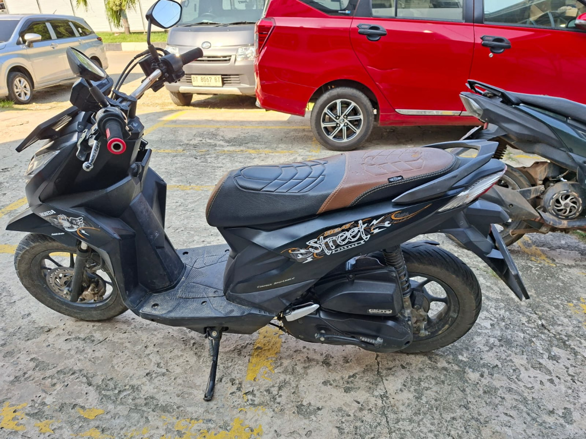HONDA BEAT STREET