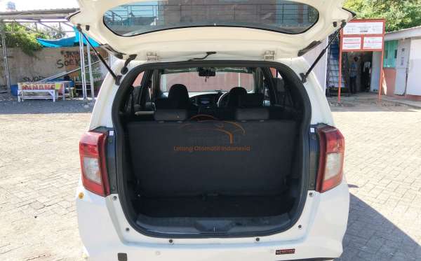 DAIHATSU SIGRA R