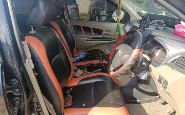 DAIHATSU  XENIA