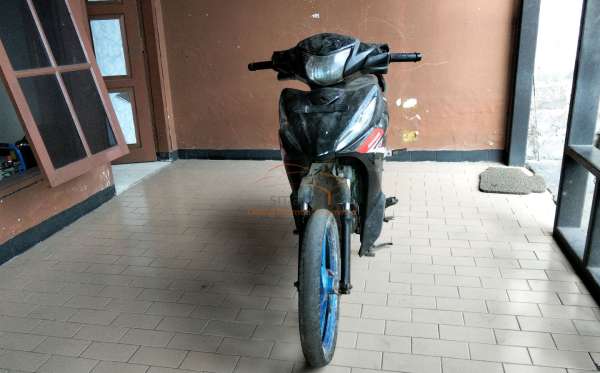 HONDA  REVO