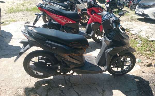 HONDA  BEAT