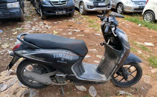HONDA GENIO