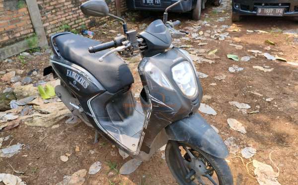 HONDA GENIO