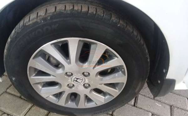 HONDA  MOBILIO  DD4 1.5E
