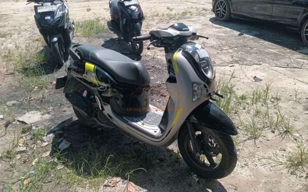 HONDA  SCOOPY
