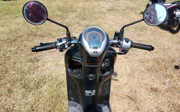 HONDA  SCOOPY