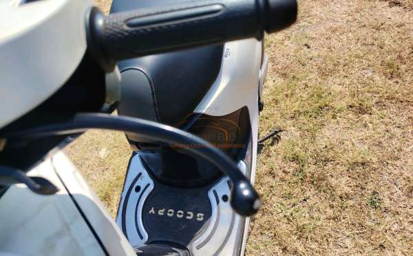 HONDA  SCOOPY