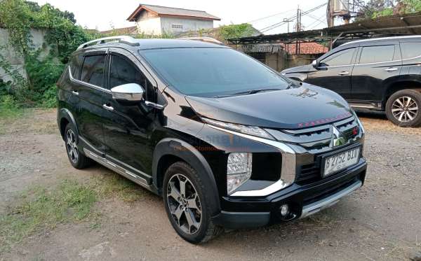 MITSUBISHI XPANDER CROSS 1.5L PLUS