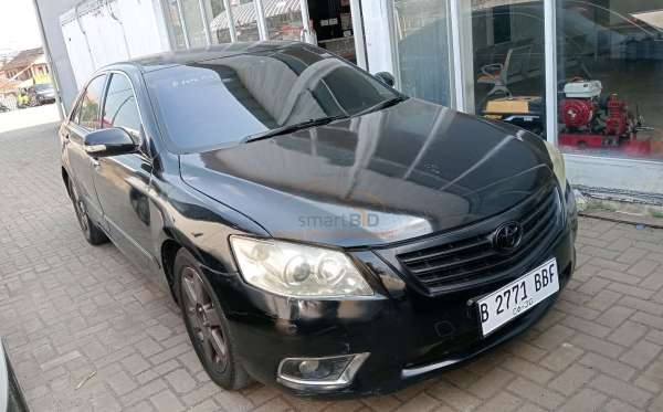 TOYOTA CAMRY V