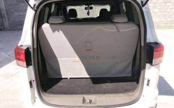 WULING CONFERO