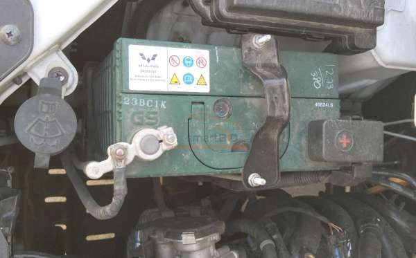 WULING CONFERO