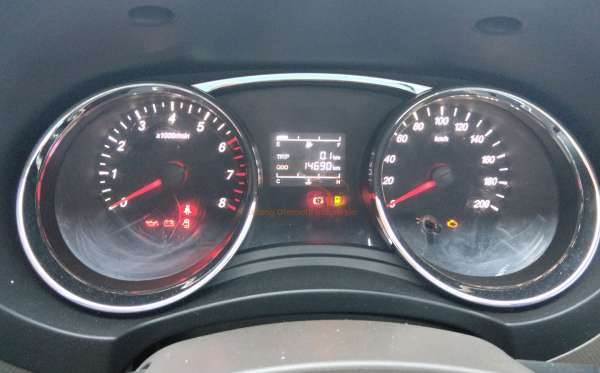WULING CONFERO
