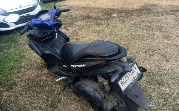 YAMAHA AEROX 155