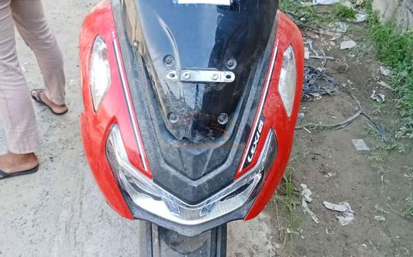 YAMAHA  LEXI