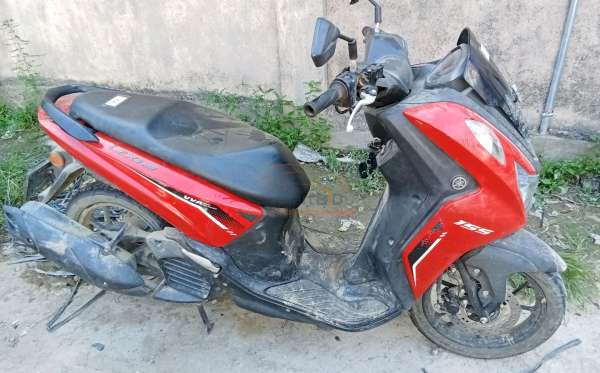 YAMAHA  LEXI