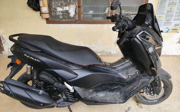 YAMAHA  NMAX