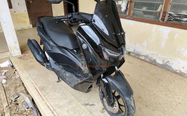 YAMAHA  NMAX