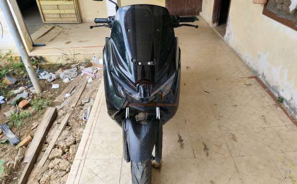 YAMAHA  NMAX