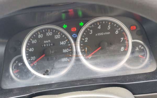 DAIHATSU XENIA