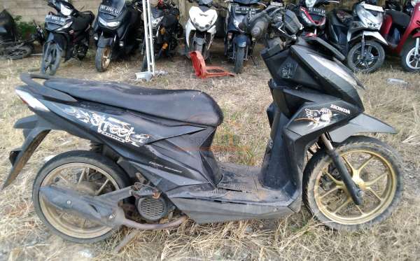 HONDA  BEAT STREET