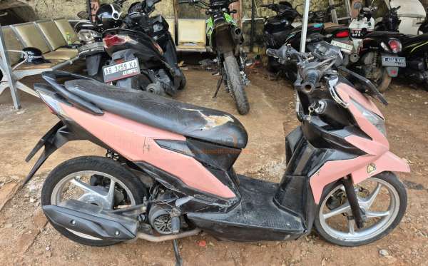 HONDA BEAT STREET ESP