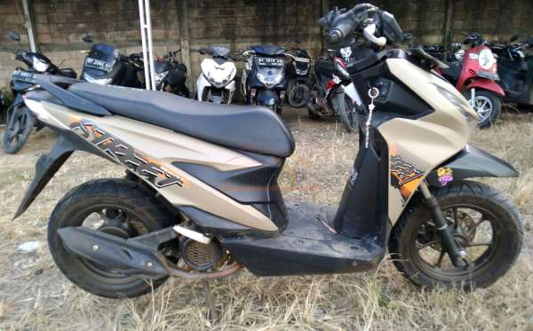 HONDA BEAT STREET