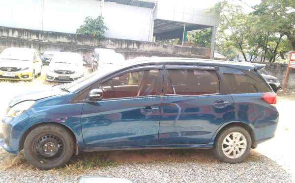 HONDA MOBILIO E CVT