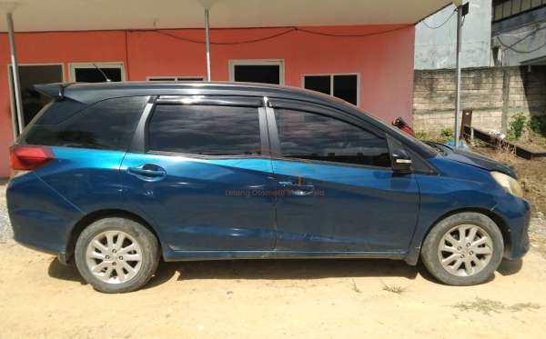HONDA MOBILIO E CVT