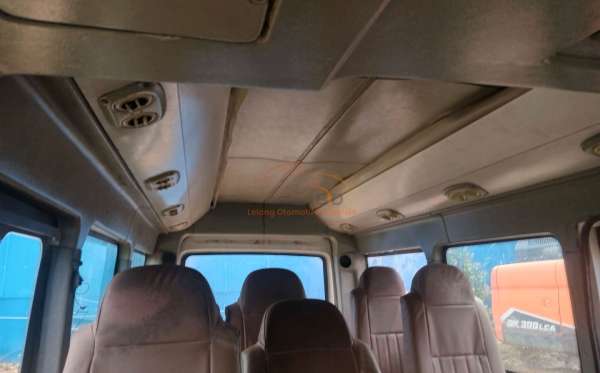 ISUZU NMR