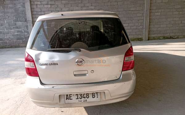 NISSAN GRAND LIVINA
