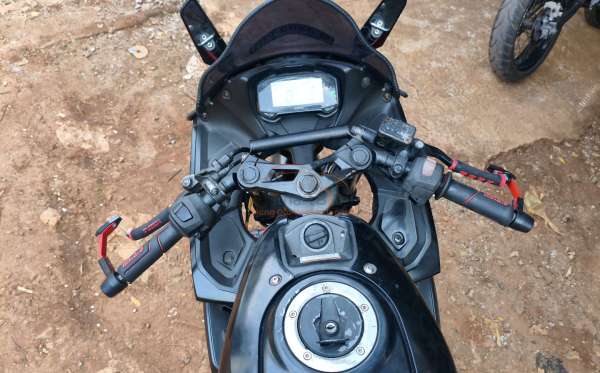 SUZUKI GSX R 150