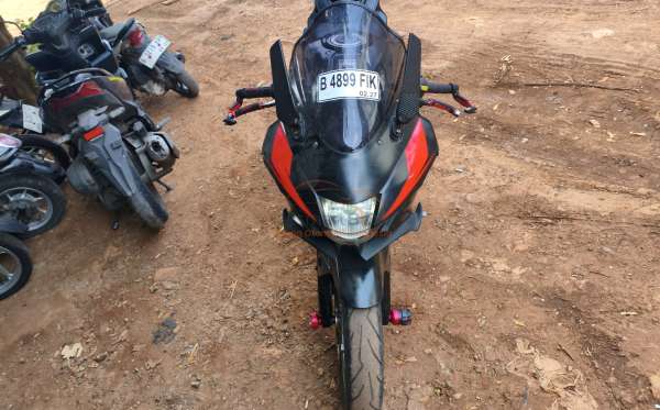 SUZUKI GSX R 150