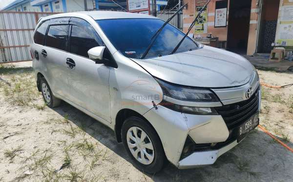 TOYOTA AVANZA 1.3 E