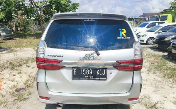 TOYOTA AVANZA 1.3 E