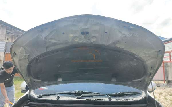 TOYOTA AVANZA 1.3 E