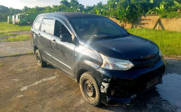 TOYOTA  AVANZA  1.3 G