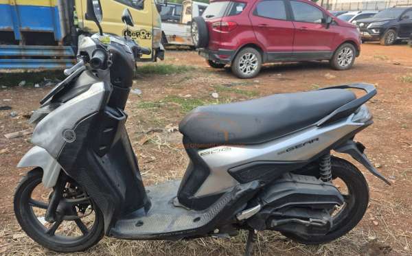 YAMAHA GEAR 125