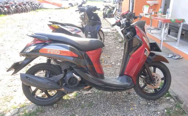 YAMAHA MIO FINO