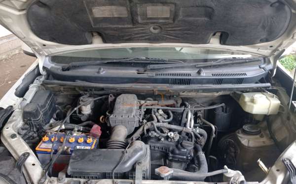 DAIHATSU XENIA