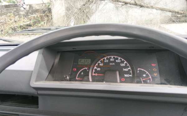 MITSUBISHI L 300