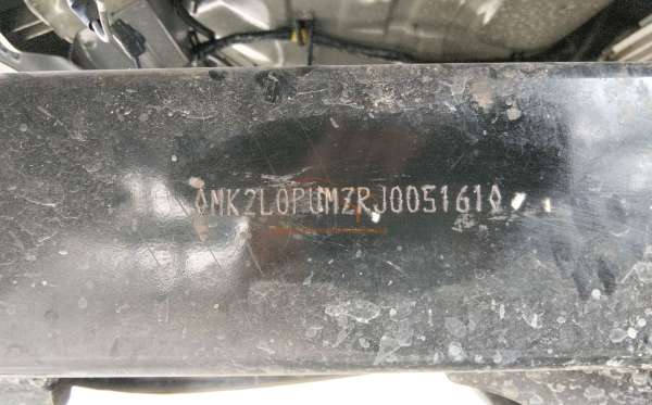 MITSUBISHI L 300